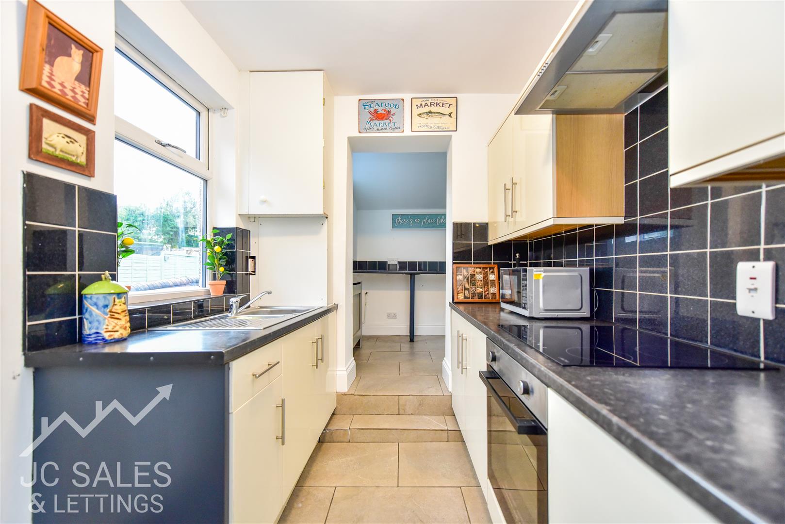 Handley Road, New Whittington
